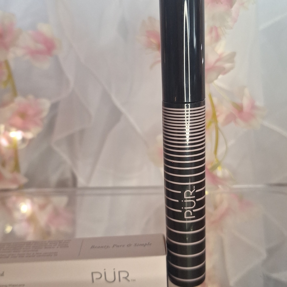 PUR Black Mascara